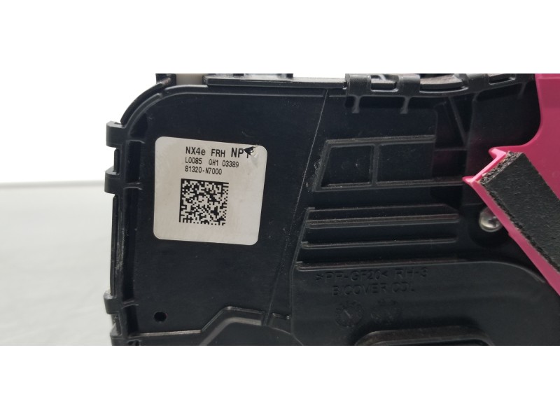 Recambio de cerradura puerta delantera derecha para hyundai tucson klass referencia OEM IAM 81320N7000  