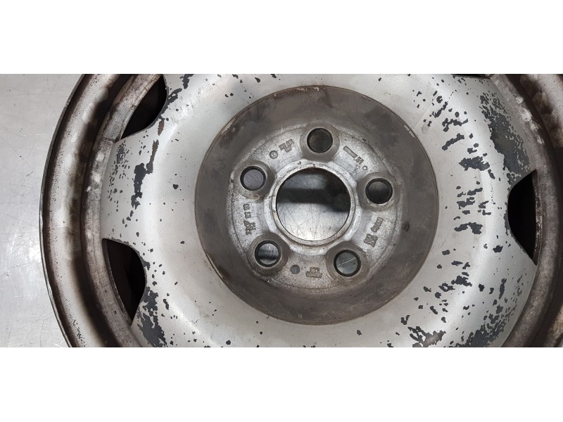 Recambio de llanta para volkswagen t5 bus (7e) caravelle comfortline lang 4motion referencia OEM IAM 7J5601027  