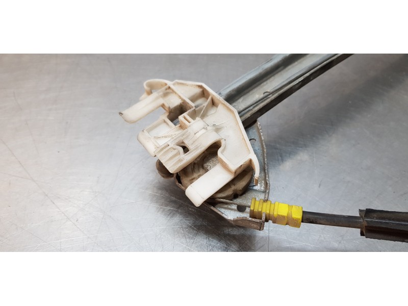 Recambio de elevalunas delantero izquierdo para peugeot 406 berlina (s1/s2) svdt referencia OEM IAM 0130821674   Recambio de elevalunas delantero izquierdo para peugeot 406 berlina (s1/s2) svdt referencia OEM IAM 0130821674