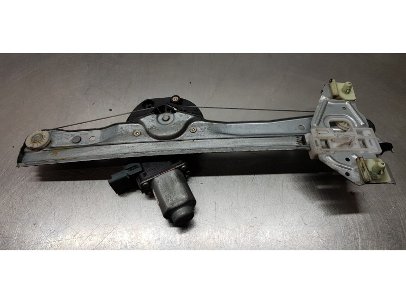 Recambio de elevalunas trasero izquierdo para renault scenic iv grand zen referencia OEM IAM 827213658R  