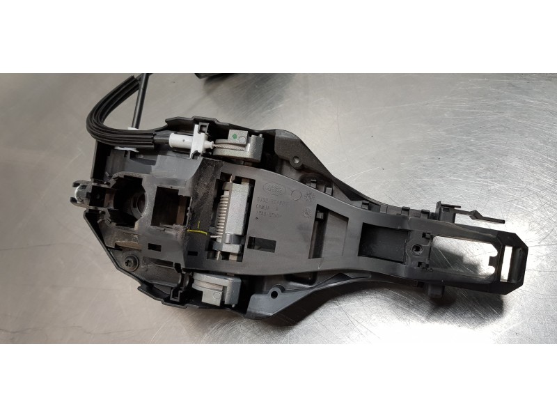 Recambio de cerradura puerta delantera izquierda para land rover discovery sport pure referencia OEM IAM LR078730 FK72203A29AE 