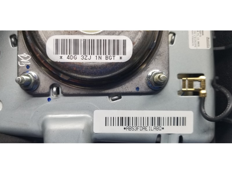 Recambio de airbag delantero izquierdo para ssangyong rodius xdi referencia OEM IAM 8620021511LBF  