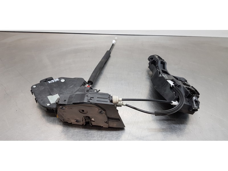 Recambio de cerradura puerta delantera izquierda para land rover discovery sport pure referencia OEM IAM LR078730 FK72203A29AE 