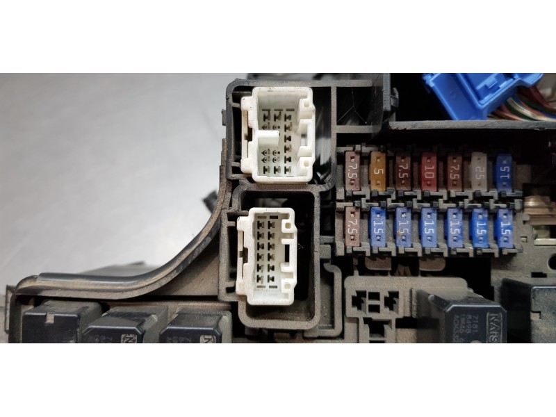 Recambio de caja reles / fusibles para mazda 6 kombi ()(.2012) prime-line referencia OEM IAM KD4566760  