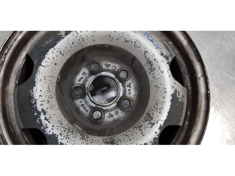 Recambio de llanta para volkswagen t5 bus (7e) caravelle comfortline lang 4motion referencia OEM IAM 7J5601027  