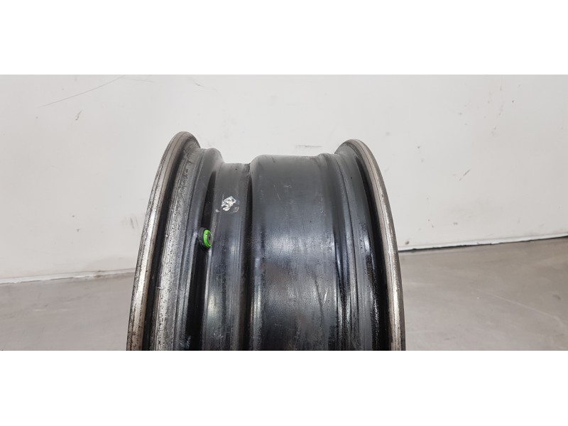 Recambio de llanta para volkswagen t5 bus (7e) caravelle comfortline lang 4motion referencia OEM IAM 7J5601027  