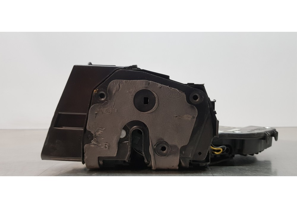 Recambio de cerradura puerta trasera derecha para land rover discovery sport pure referencia OEM IAM LR078730 FK7224994AE CPLA21