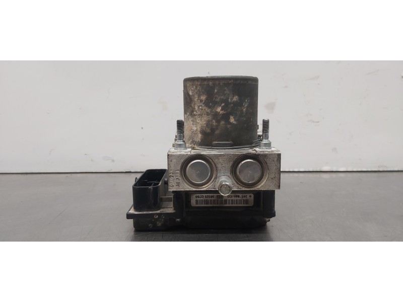 Recambio de abs para renault master kasten l3h2 hka 3,5t referencia OEM IAM 476608497R   Recambio de abs para renault master kasten l3h2 hka 3,5t referencia OEM IAM 476608497R