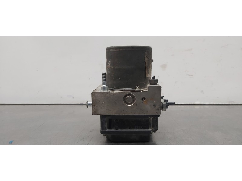 Recambio de abs para renault master kasten l3h2 hka 3,5t referencia OEM IAM 476608497R   Recambio de abs para renault master kasten l3h2 hka 3,5t referencia OEM IAM 476608497R