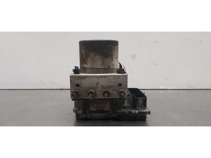 Recambio de abs para renault master kasten l3h2 hka 3,5t referencia OEM IAM 476608497R   Recambio de abs para renault master kasten l3h2 hka 3,5t referencia OEM IAM 476608497R