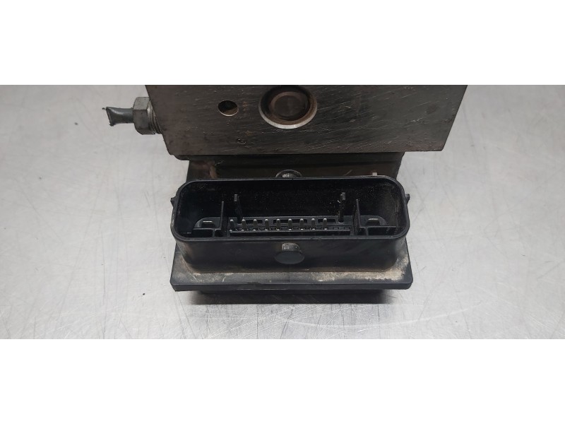 Recambio de abs para renault master kasten l3h2 hka 3,5t referencia OEM IAM 476608497R   Recambio de abs para renault master kasten l3h2 hka 3,5t referencia OEM IAM 476608497R