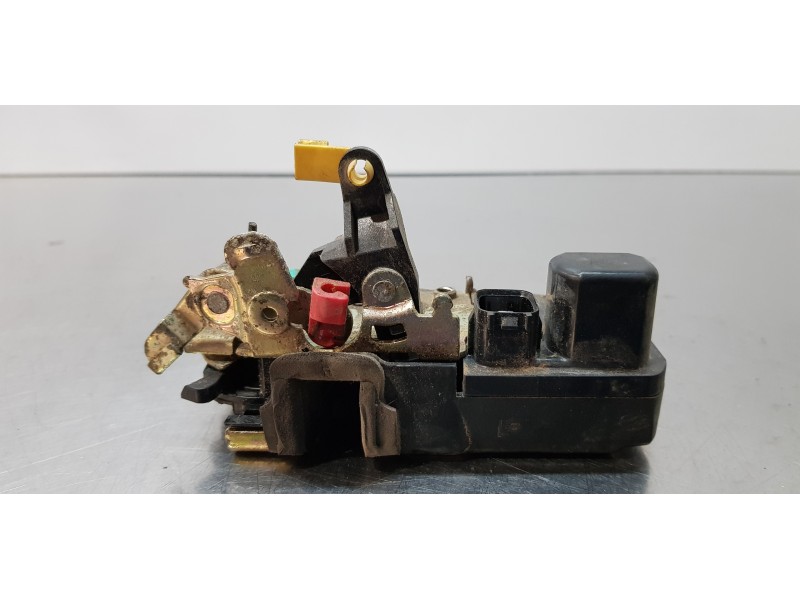 Recambio de cerradura puerta delantera derecha para chrysler 300 c 3.0 crd referencia OEM IAM 4589072AC   Recambio de cerradura puerta delantera derecha para chrysler 300 c 3.0 crd referencia OEM IAM 4589072AC