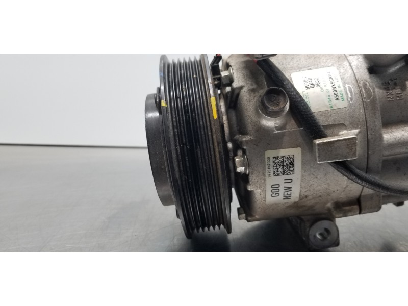 Recambio de compresor aire acondicionado para hyundai tucson klass referencia OEM IAM 97701N7000  