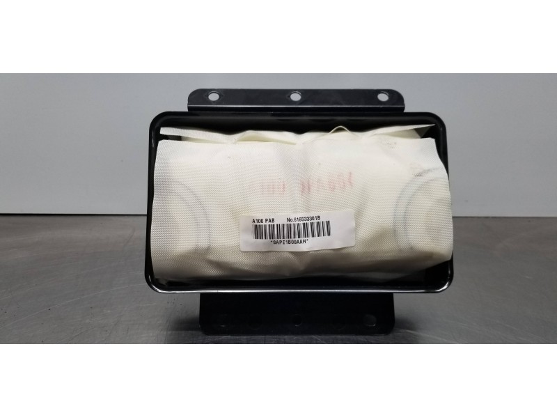 Recambio de airbag delantero derecho para ssangyong rodius xdi referencia OEM IAM 8621021003  