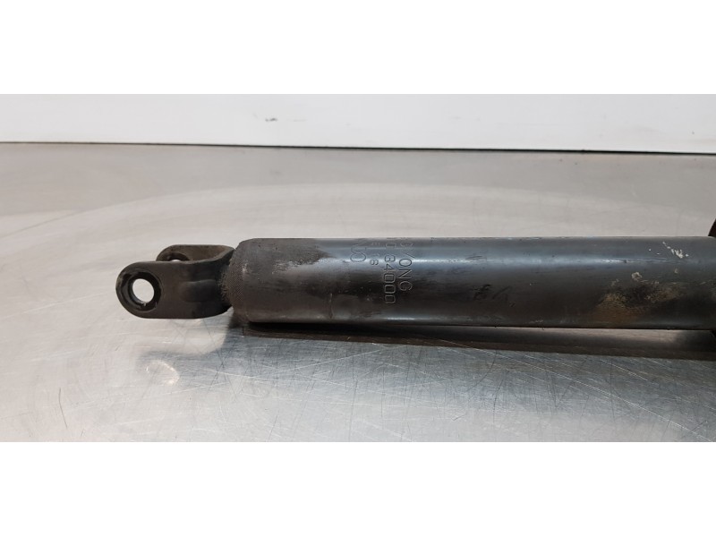 Recambio de amortiguador trasero derecho para ssangyong korando premium 4x2 referencia OEM IAM 4531034000   Recambio de amortiguador trasero derecho para ssangyong korando premium 4x2 referencia OEM IAM 4531034000