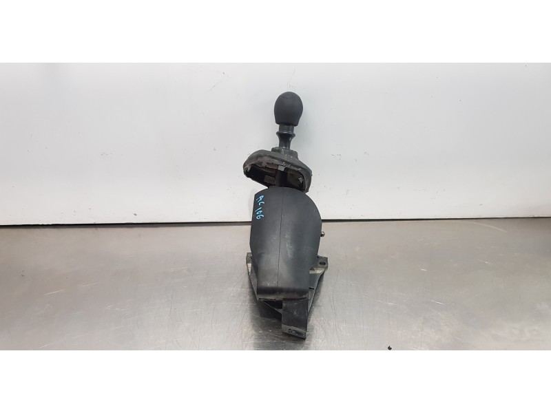Recambio de palanca cambio para renault master kasten l3h2 hka 3,5t referencia OEM IAM 8200744935   Recambio de palanca cambio para renault master kasten l3h2 hka 3,5t referencia OEM IAM 8200744935