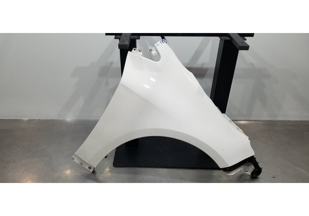 Recambio de aleta delantera derecha para toyota corolla touring sports (e21) hybrid active referencia OEM IAM 5380102210  