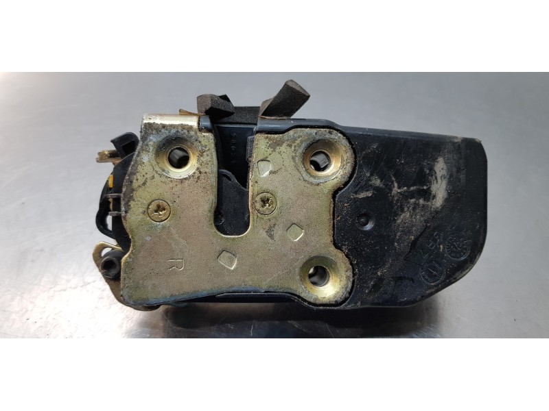 Recambio de cerradura puerta trasera derecha para chrysler 300 c 3.0 crd referencia OEM IAM 4589042AD   Recambio de cerradura puerta trasera derecha para chrysler 300 c 3.0 crd referencia OEM IAM 4589042AD