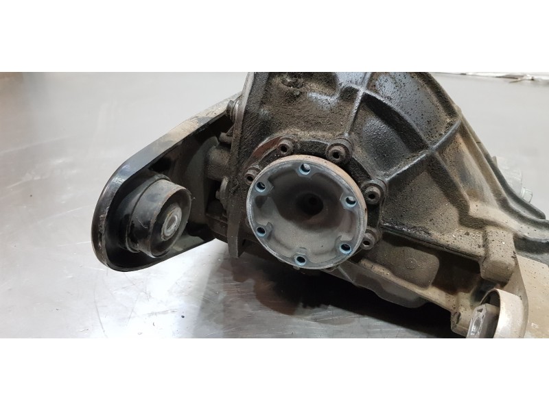 Recambio de diferencial trasero para ssangyong rodius xdi limited referencia OEM IAM 4301021030 4311521020 