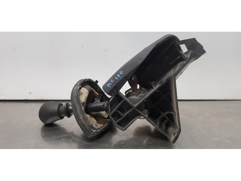 Recambio de palanca cambio para renault master kasten l3h2 hka 3,5t referencia OEM IAM 8200744935   Recambio de palanca cambio para renault master kasten l3h2 hka 3,5t referencia OEM IAM 8200744935