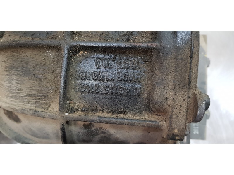 Recambio de diferencial trasero para ssangyong rodius xdi limited referencia OEM IAM 4301021030 4311521020 