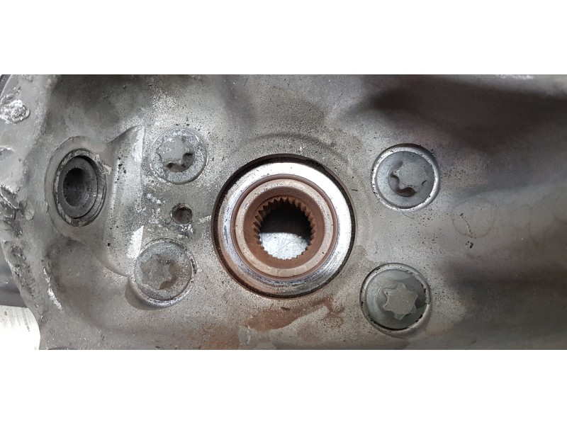 Recambio de mangueta delantera izquierda para renault scenic iv grand zen referencia OEM IAM 400113779R  