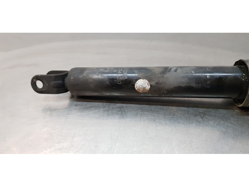Recambio de amortiguador trasero izquierdo para ssangyong korando premium 4x2 referencia OEM IAM 4531034000   Recambio de amortiguador trasero izquierdo para ssangyong korando premium 4x2 referencia OEM IAM 4531034000