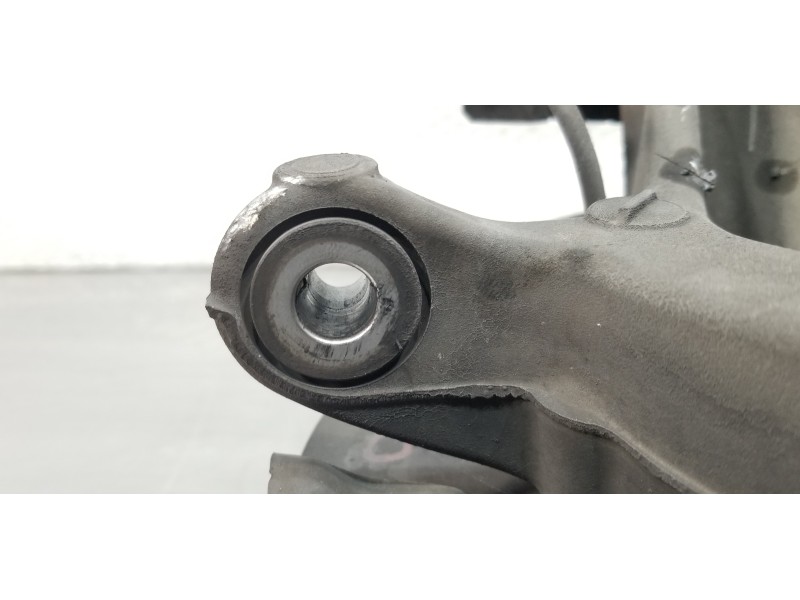 Recambio de mangueta delantera izquierda para renault scenic iv grand zen referencia OEM IAM 400113779R  