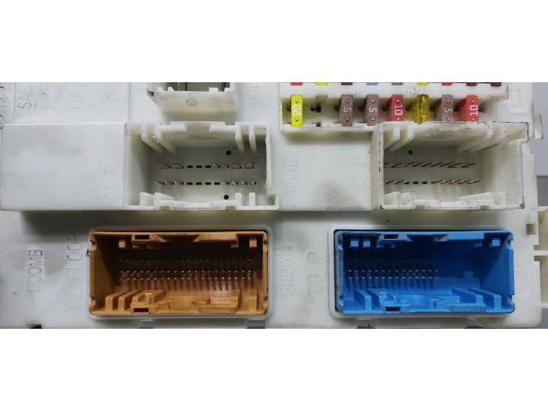 Recambio de caja reles / fusibles para ford c-max trend referencia OEM IAM DV6T14A073EH  