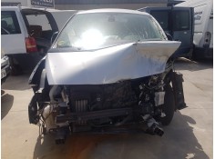 peugeot 5008 del año 2012