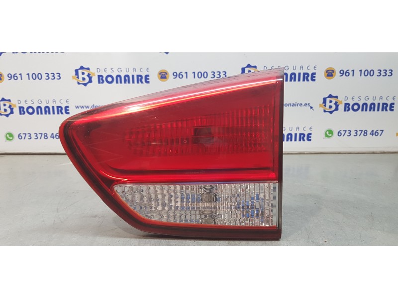 Recambio de piloto trasero derecho interior para kia carens ( ) concept referencia OEM IAM 92404A4010   Recambio de piloto trasero derecho interior para kia carens ( ) concept referencia OEM IAM 92404A4010