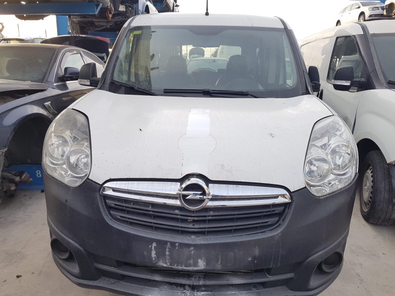 opel combo d del año 2011