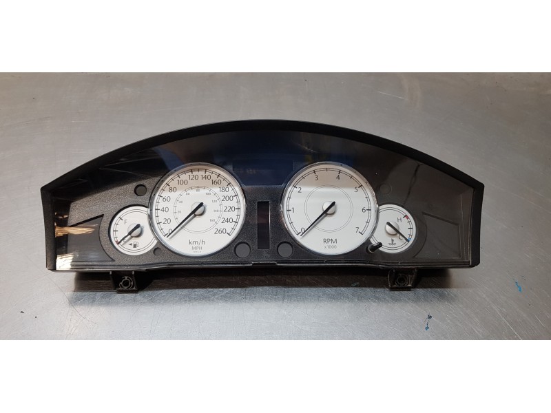 Recambio de cuadro instrumentos para chrysler 300 c 3.0 crd referencia OEM IAM P56044943AH   Recambio de cuadro instrumentos para chrysler 300 c 3.0 crd referencia OEM IAM P56044943AH