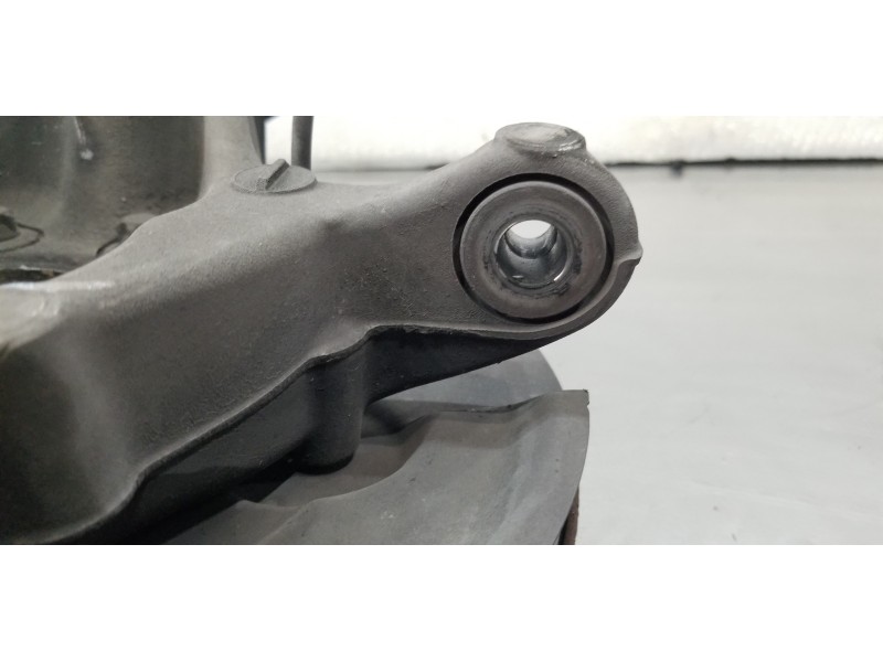 Recambio de mangueta delantera derecha para renault scenic iv grand zen referencia OEM IAM 400103354R  