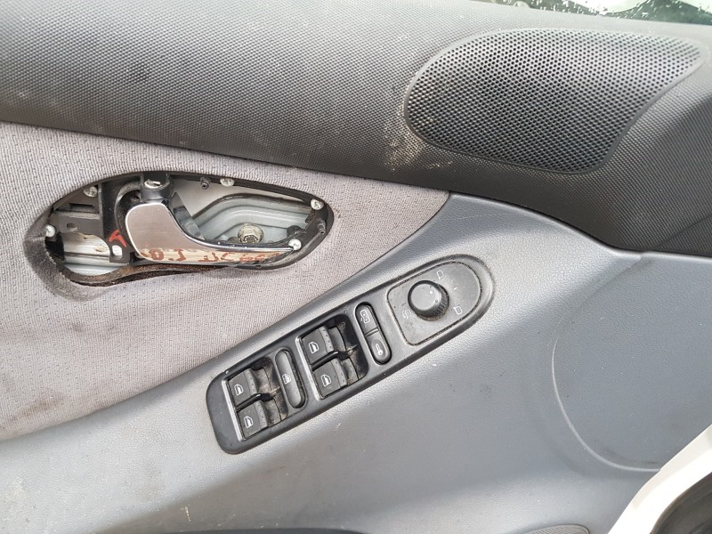 seat toledo (1m2) del año 1999