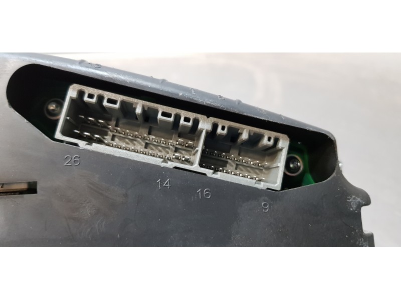 Recambio de cuadro instrumentos para chrysler 300 c 3.0 crd referencia OEM IAM P56044943AH   Recambio de cuadro instrumentos para chrysler 300 c 3.0 crd referencia OEM IAM P56044943AH