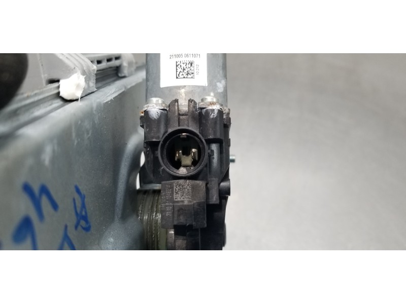 Recambio de elevalunas trasero derecho para hyundai tucson klass referencia OEM IAM 83460N7000 430100F0 83404N7000