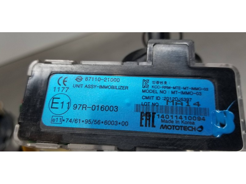 Recambio de antirrobo para ssangyong rodius xdi referencia OEM IAM 8711021000  