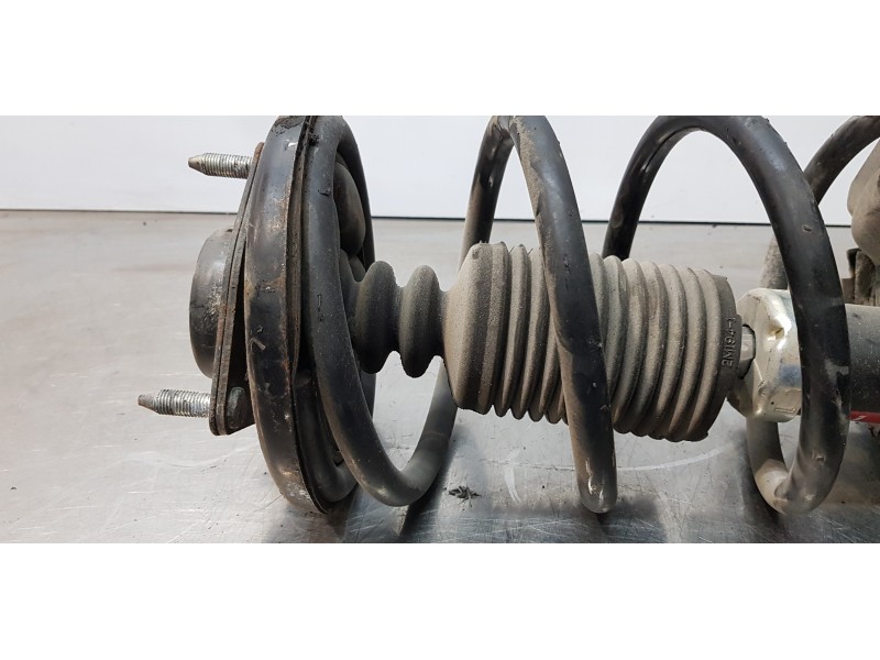 Recambio de amortiguador delantero derecho para mitsubishi lancer berlina (cy0) intense referencia OEM IAM 4060A066   Recambio de amortiguador delantero derecho para mitsubishi lancer berlina (cy0) intense referencia OEM IAM 4060A066