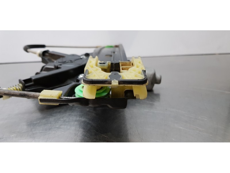 Recambio de elevalunas delantero izquierdo para ford c-max (ceu) titanium referencia OEM IAM AM51U23201BJ   Recambio de elevalunas delantero izquierdo para ford c-max (ceu) titanium referencia OEM IAM AM51U23201BJ