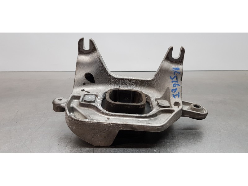 Recambio de soporte motor izquierdo para renault scenic iv grand zen referencia OEM IAM 112221641R  