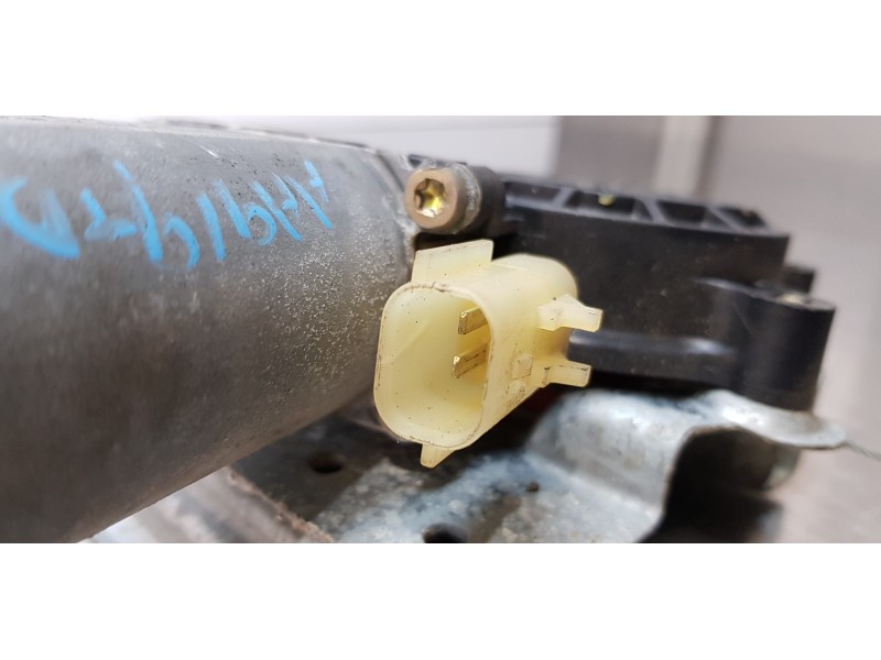 Recambio de elevalunas trasero derecho para chrysler 300 c 3.0 crd referencia OEM IAM 5065472AB   Recambio de elevalunas trasero derecho para chrysler 300 c 3.0 crd referencia OEM IAM 5065472AB