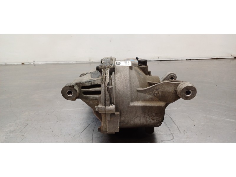 Recambio de diferencial trasero para land rover discovery sport pure referencia OEM IAM LR072726 GJ324200AA GJ324N053AC