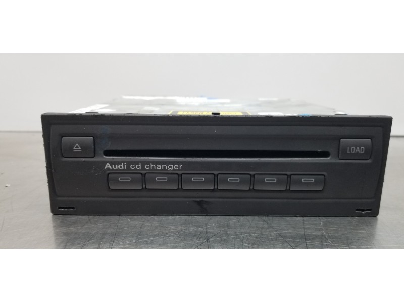 Recambio de sistema audio / radio cd para audi a8 (4e2) 4.2 quattro referencia OEM IAM 4E0035111  