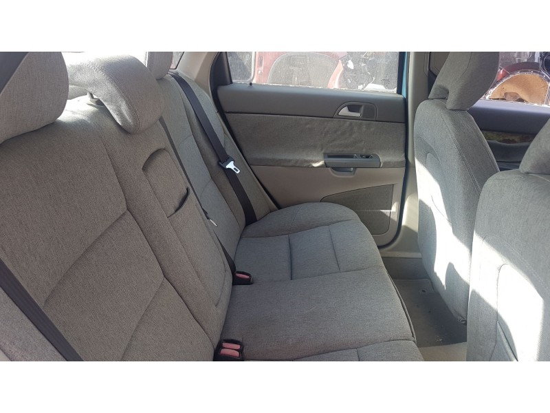 volvo s40 berlina del año 2004