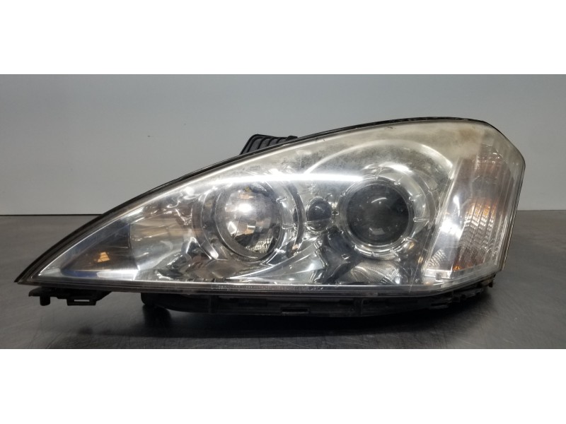 Recambio de faro izquierdo para ssangyong kyron 200 xdi limited referencia OEM IAM 8310309101   Recambio de faro izquierdo para ssangyong kyron 200 xdi limited referencia OEM IAM 8310309101