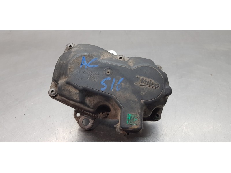 Recambio de valvula egr para renault scenic iv grand zen referencia OEM IAM 147109948R  
