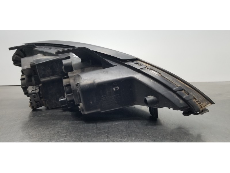 Recambio de faro izquierdo para ssangyong kyron 200 xdi limited referencia OEM IAM 8310309101   Recambio de faro izquierdo para ssangyong kyron 200 xdi limited referencia OEM IAM 8310309101