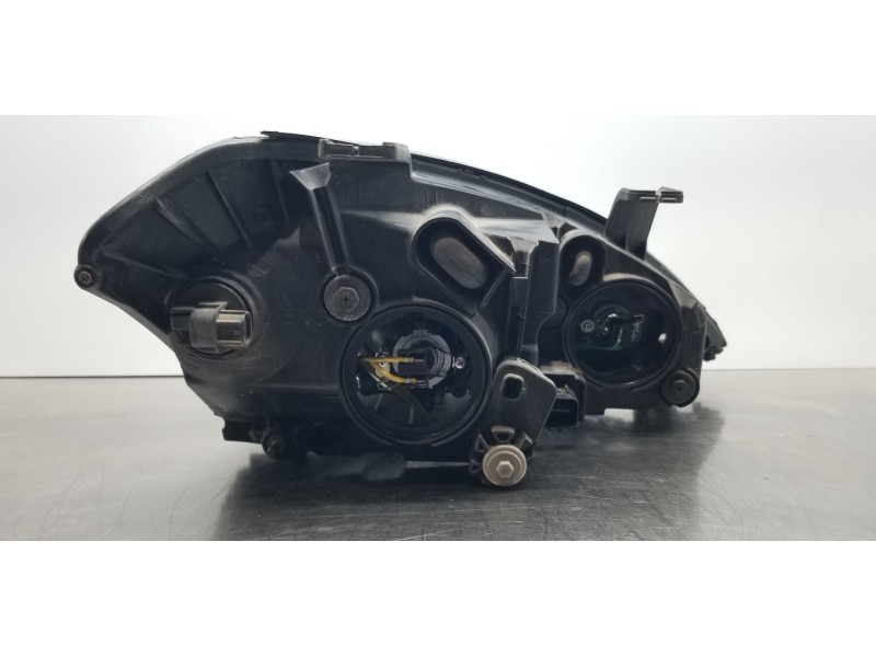 Recambio de faro izquierdo para ssangyong kyron 200 xdi limited referencia OEM IAM 8310309101   Recambio de faro izquierdo para ssangyong kyron 200 xdi limited referencia OEM IAM 8310309101