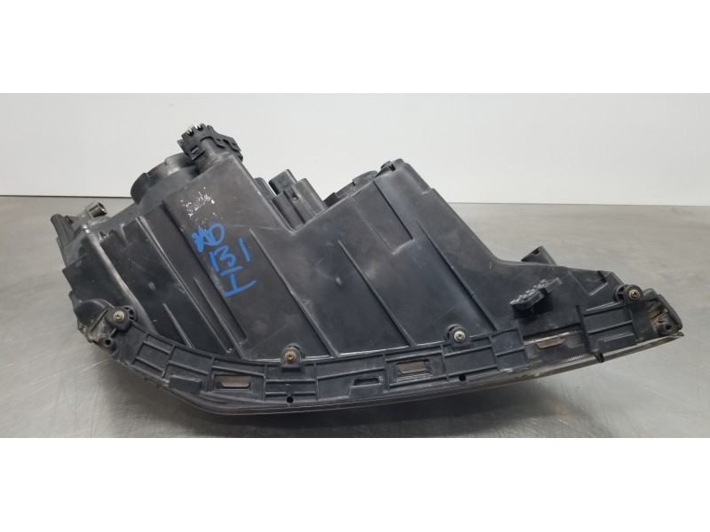 Recambio de faro izquierdo para ssangyong kyron 200 xdi limited referencia OEM IAM 8310309101   Recambio de faro izquierdo para ssangyong kyron 200 xdi limited referencia OEM IAM 8310309101